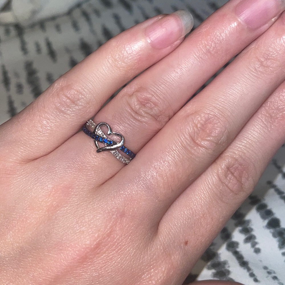 Size 5 sapphire ring